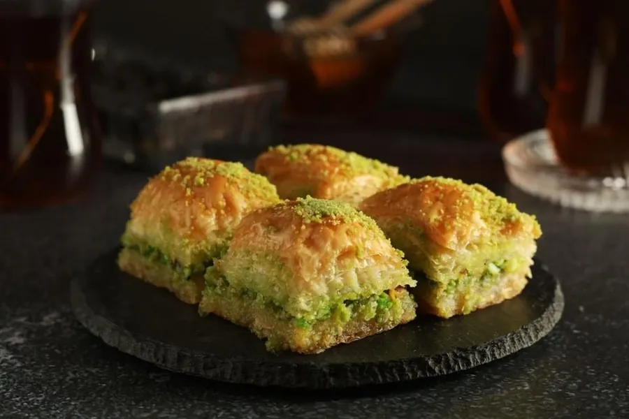 Baklava & Türk Tatlıları