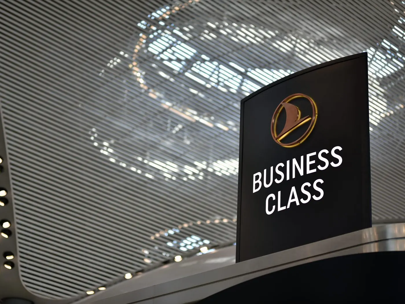 İstanbul Havalimanı Fast Track - Hızlı Geçiş