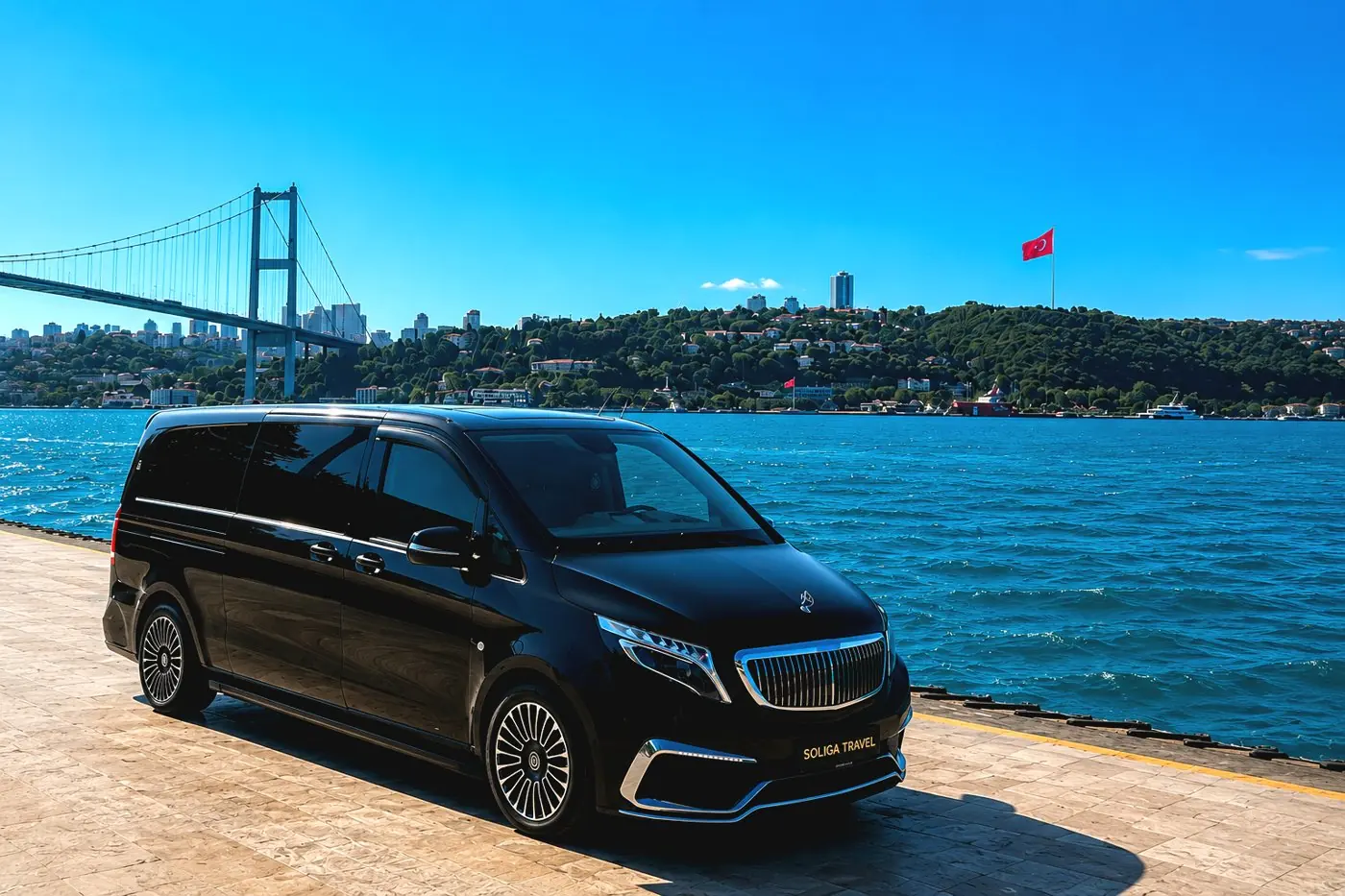 Boğaz Manzarasında Kapı Açılış Anı - Soliga Travel